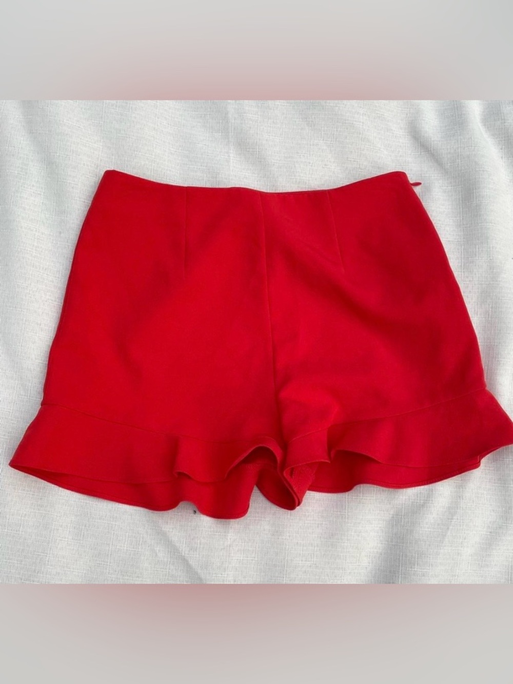 Gianni Bini Vibrant Red Ruffle Hem bold statement wide leg dress Shorts